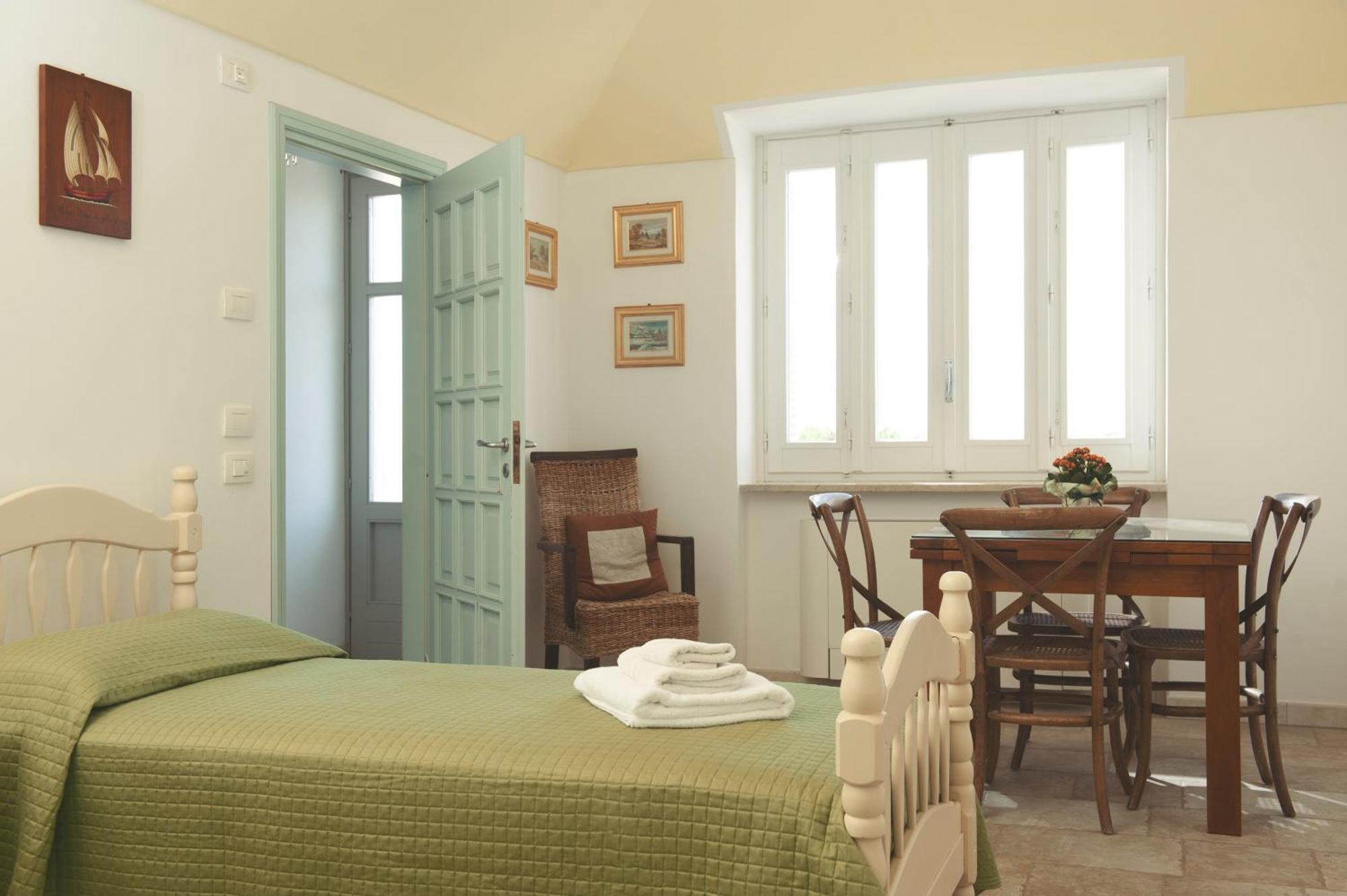 Agriturismo Masseria Calongo Чистернино Екстериор снимка