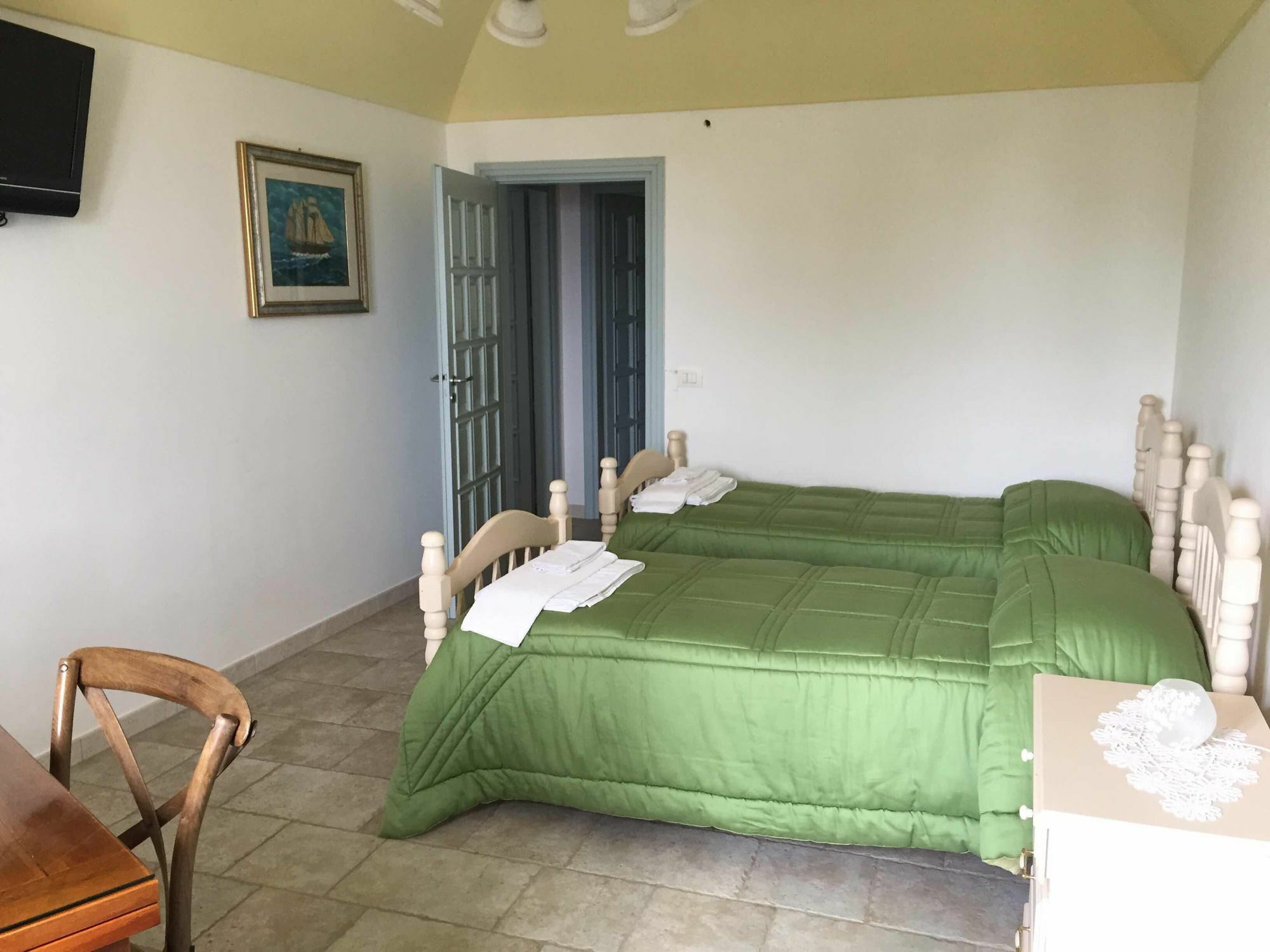 Agriturismo Masseria Calongo Чистернино Екстериор снимка